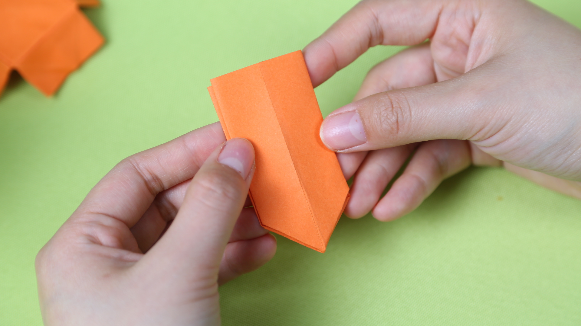 超简单折纸书包教程,用折纸做书包简单又好看