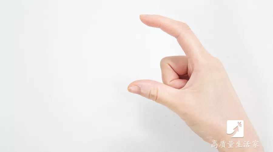 手上长水泡非常痒别抓这样处理,手上起小水泡很痒有什么土方法