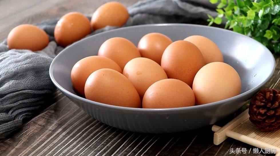 煮方便面时怎么才能做出溏心鸡蛋,溏心鸡蛋怎么做又简单又好吃