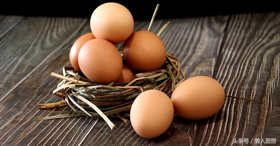 煮方便面时怎么才能做出溏心鸡蛋,溏心鸡蛋怎么做又简单又好吃