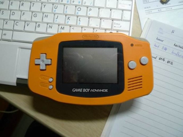 翻出来以前的古董机修复视频,回味80-90年代儿时游戏机