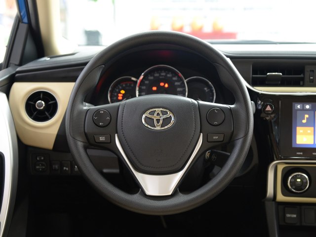 雷凌2017款精英版1.2t油箱多大,雷凌2017款精英版1.2t功能介绍