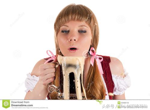 倒啤酒起泡沫原理,倒啤酒怎么不起泡