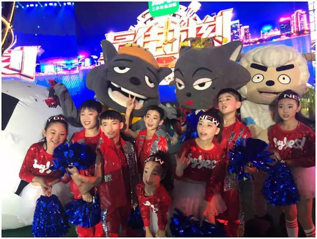 喜羊羊助阵央视《最佳时刻》，传递健康活力正能量