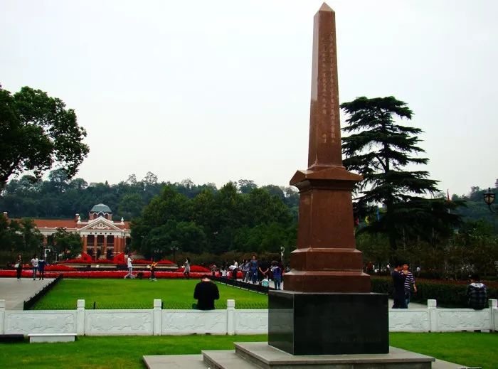 坐着地铁去旅行|武汉地铁4号线吃喝超全攻略!