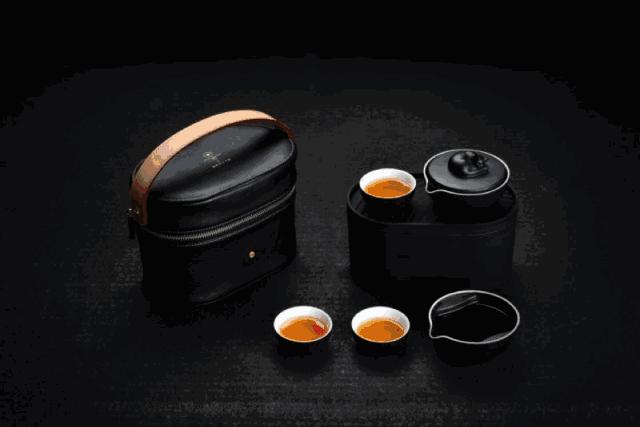 开在CBD楼下的茶饮界“星巴克”，用一杯德国进口花果茶把你征服~