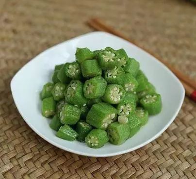 肉圆子的做法大全家常菜窍门,肉菜圆子怎样做出来又嫩又好吃