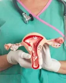 怀孕出多少血,怀孕出很多血能保住吗