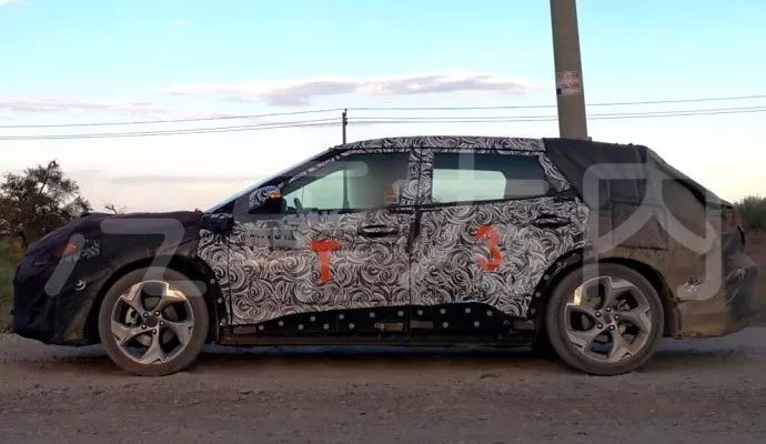 拿下19年雪佛兰沃兰多七座suv,雪佛兰沃兰多今年出新款吗