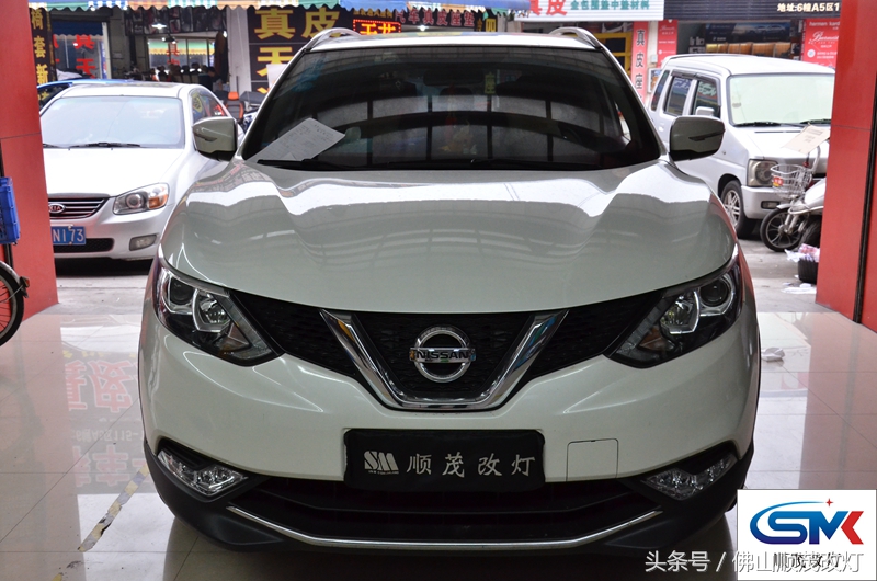 灯光不够亮换灯带,灯光不亮换灯泡还是透镜