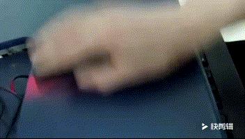 能操作三个角色的游戏,可以用三个摇杆玩的游戏