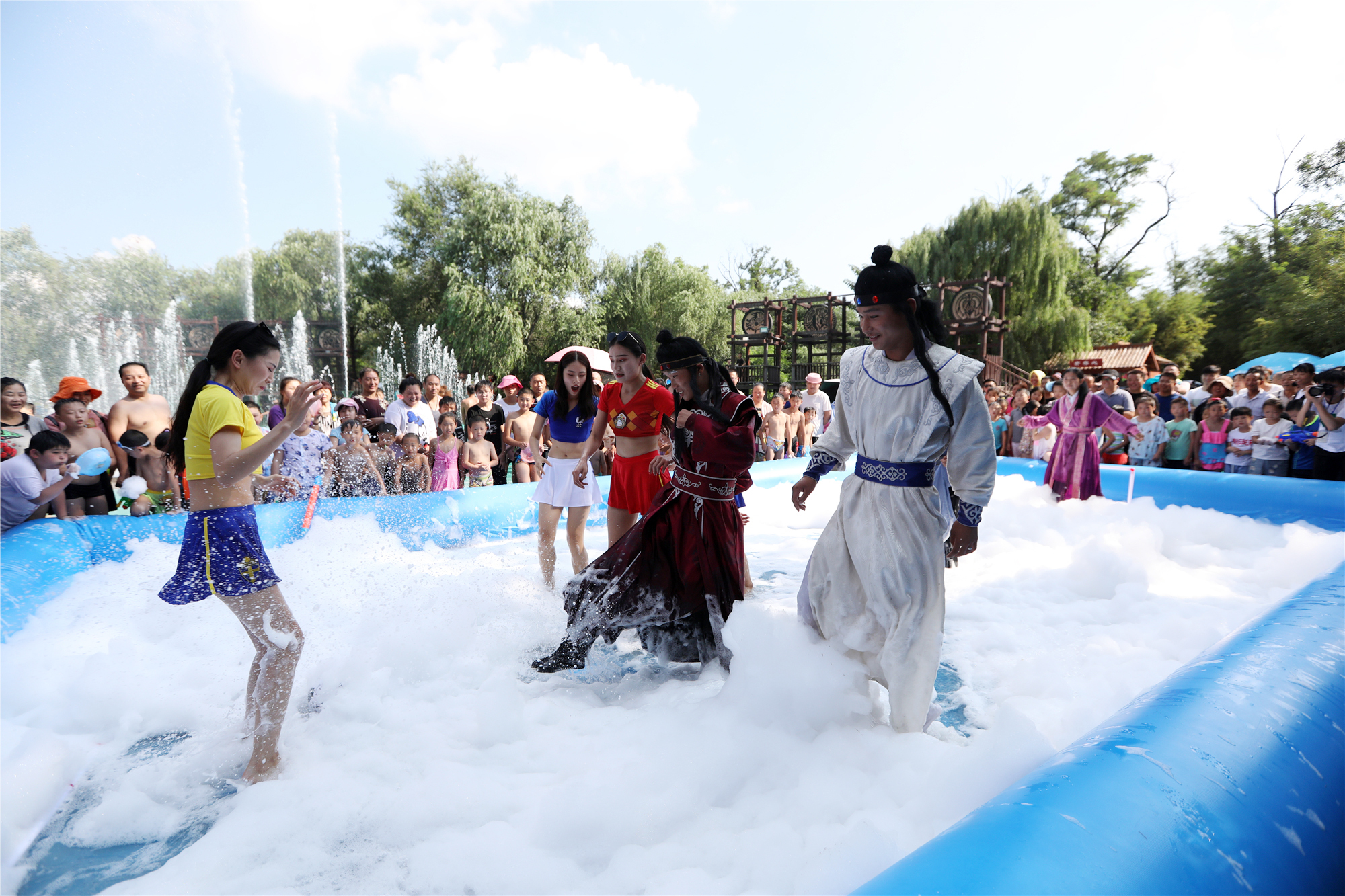 足球宝贝开幕式,足球宝贝活动