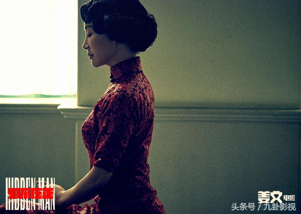 《邪不压正》许晴大尺度出镜，穿旗袍大秀翘臀，网友直呼受不了！