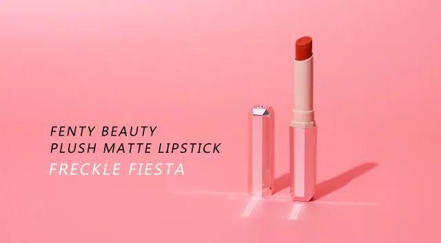 试色口红哪个颜色好看显白,试色口红哪个色好看显白