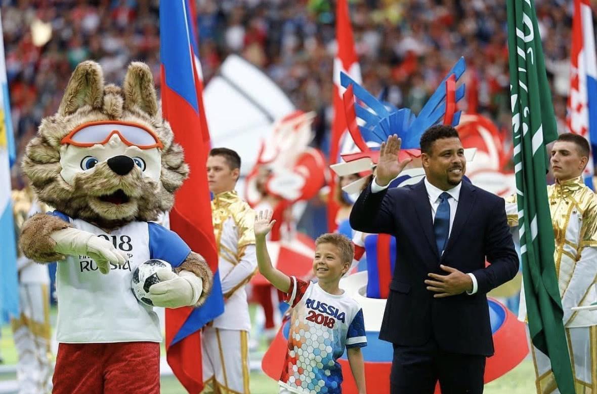 世界杯开幕式大罗,世界杯大罗小罗视频