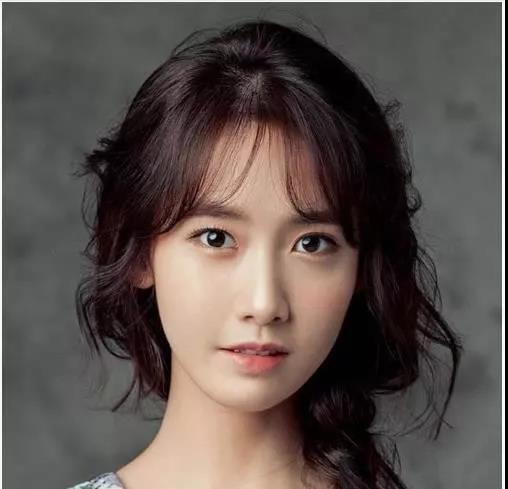 荔菲悦月深度解析,开运眉怎样的