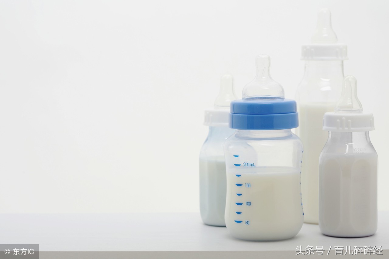 给宝宝选奶粉三个关键点,喂母乳的宝妈最需要什么