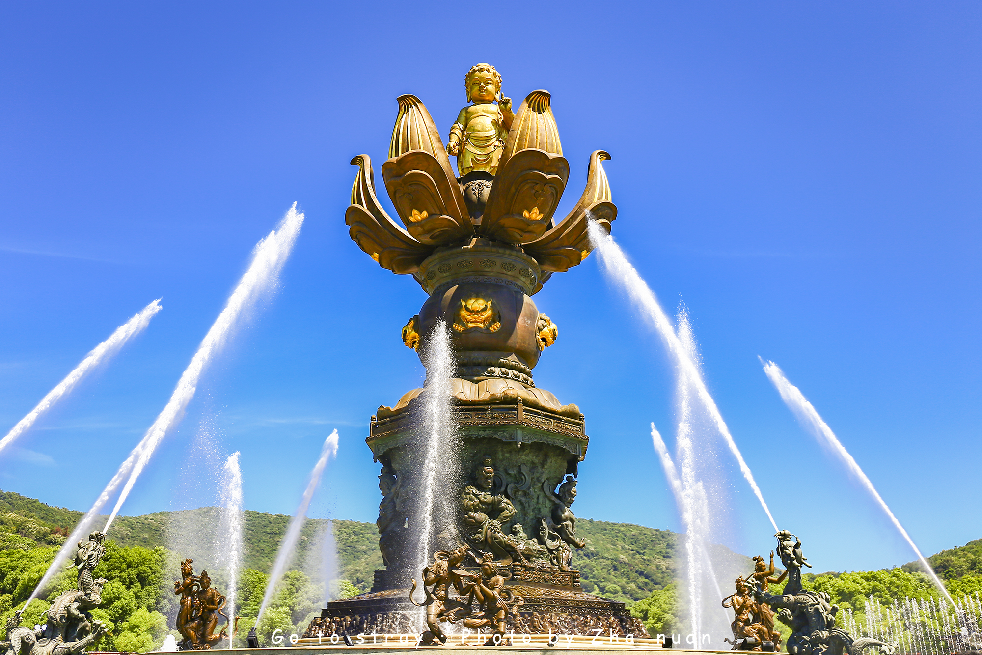 青铜释迦牟尼诞生像,古铜释迦牟尼像