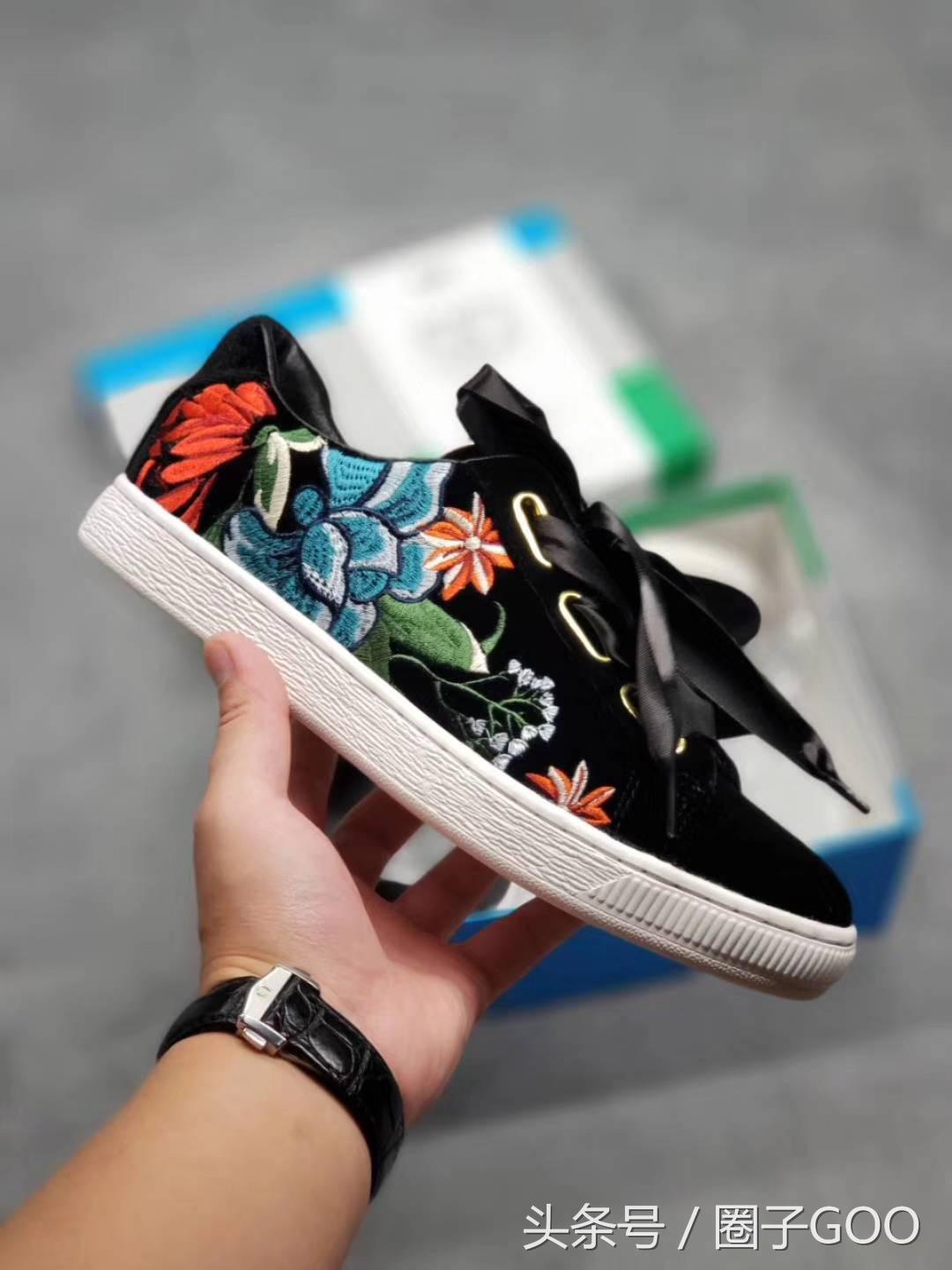 puma彪马鞋全黑色金标板鞋,puma彪马板鞋前面线会开吗