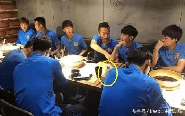 国足战平日本还有机会吗,国足白斩