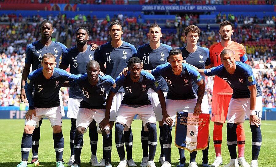 欧洲杯法国德国德尚赛后采访,德尚带领法国拿过欧洲杯么