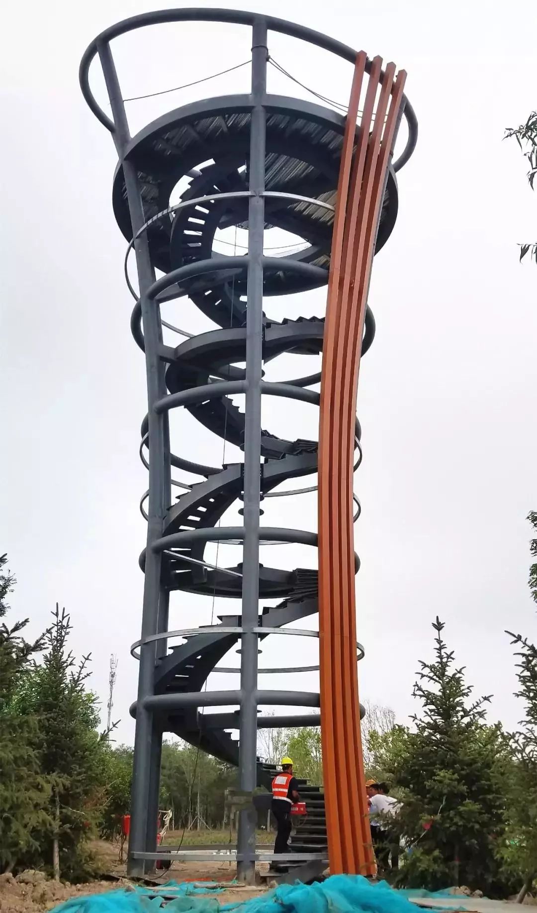 又多又好玩的旅游地方,又大又好玩的公园