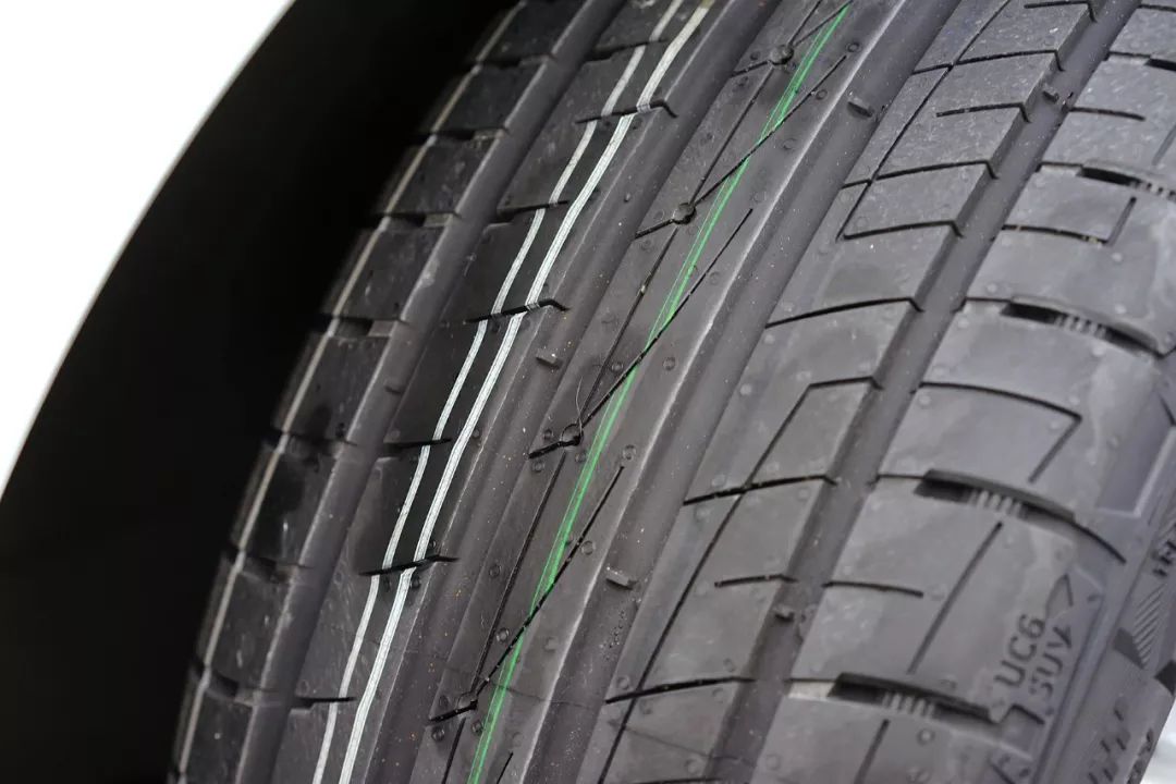 马牌uc6suv,米其林浩悦4代对比马牌uc6suv评测