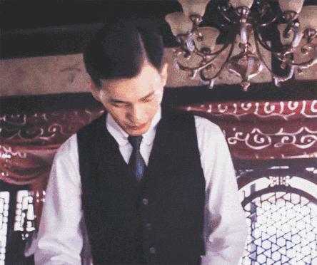 白宇朱一龙镇魂吐血名场面,朱一龙白宇镇魂当年有多火