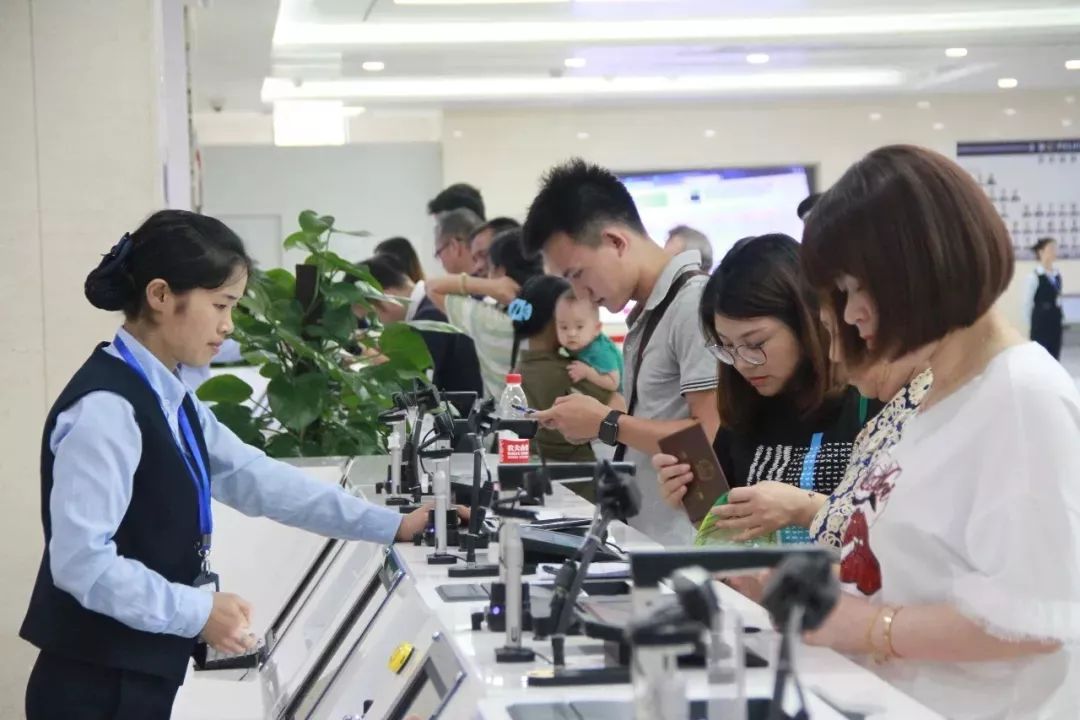 深入推进公安放管服改革一窗通办,公安放管服改革便民利民八项措施