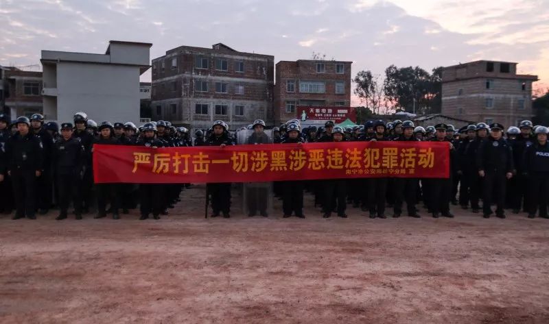 深入推进公安放管服改革一窗通办,公安放管服改革便民利民八项措施