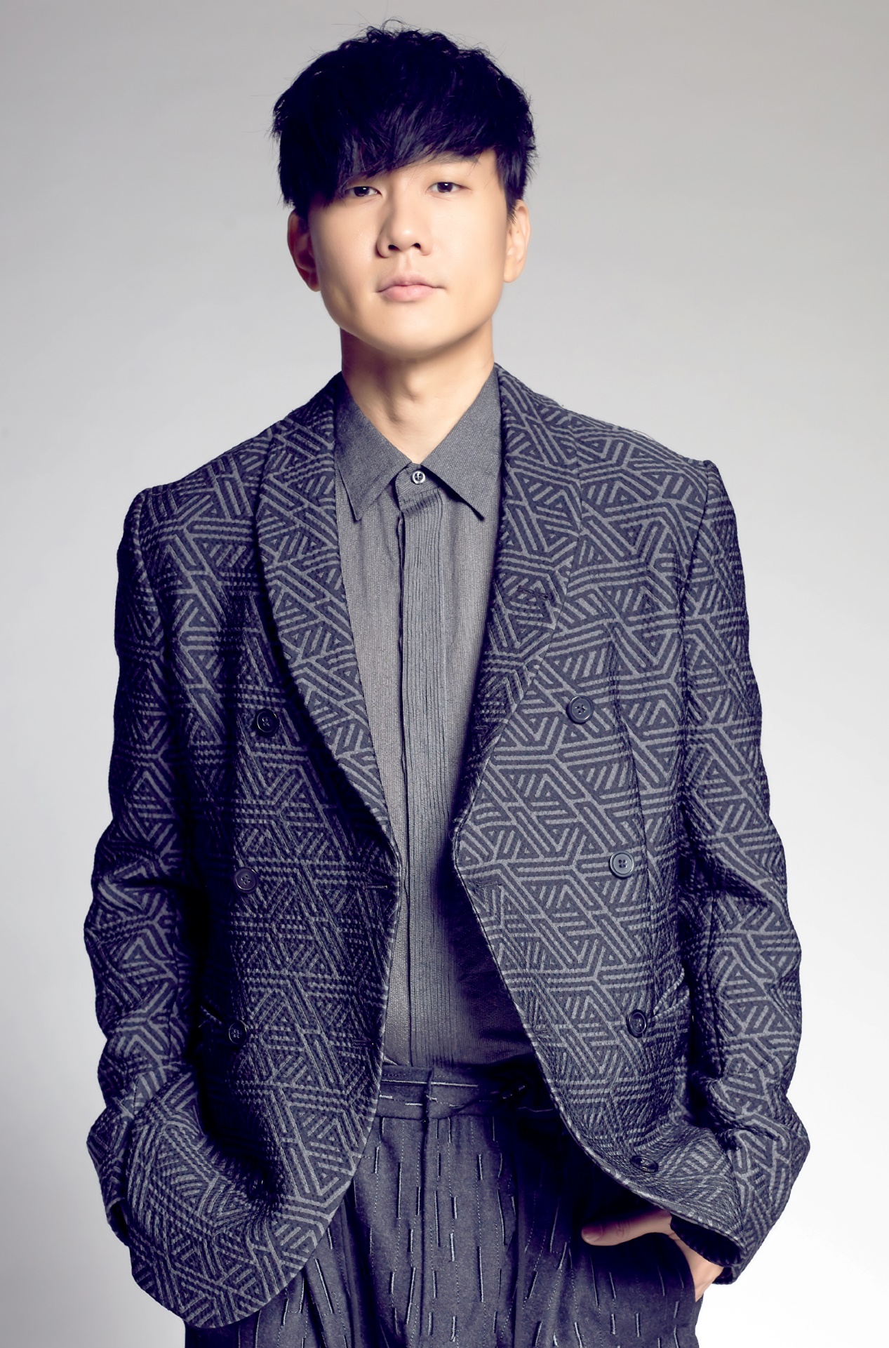 西界歌王：我是行走的CD