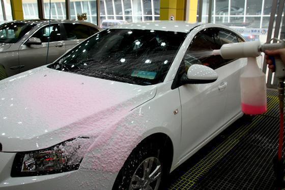 白色车发黄可以恢复吗,白色车发黄怎么洗白