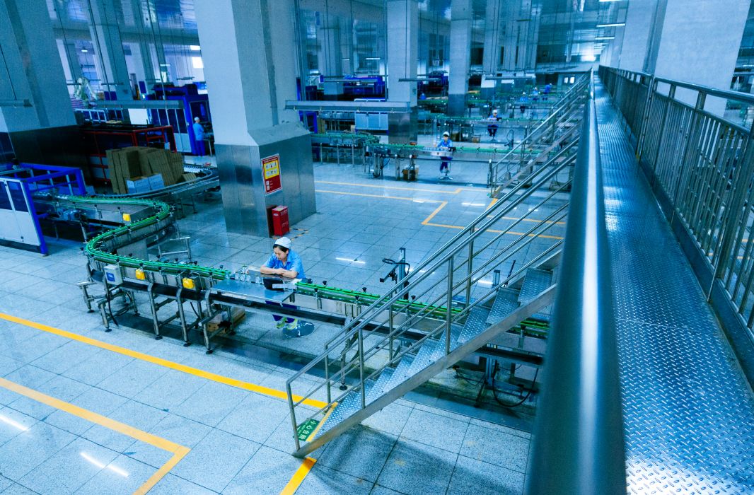 关注丨科技兴企书写顺鑫特色身体力行落实精准扶贫——顺鑫控股媒体交流会纪实