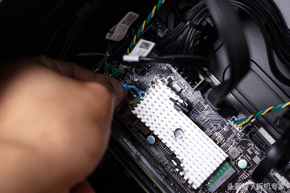 电竞游戏性价比最高的显示器,游戏电竞手机性价比最高