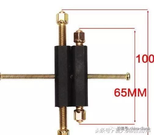 插座底盒两边螺丝坏了怎么安装,插座底盒螺丝孔坏修复