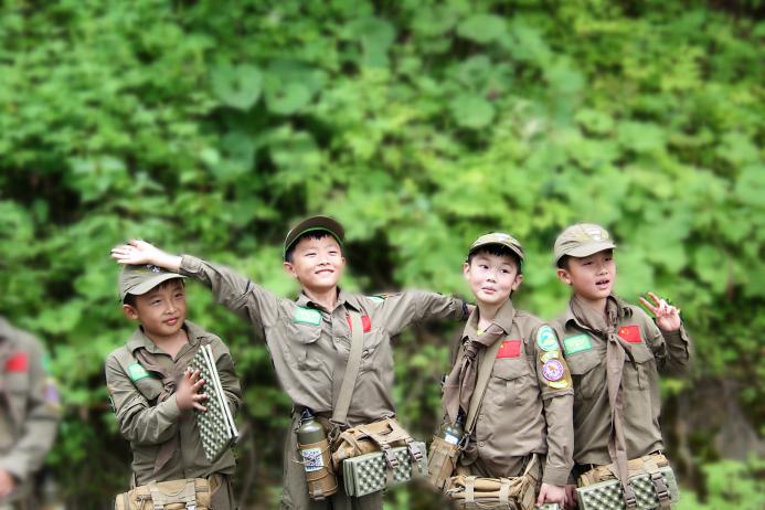 孩子动手打人怎样引导,孩子为什么打人有攻击性