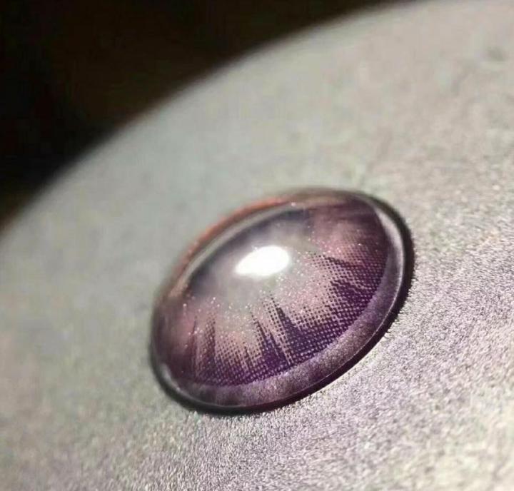 美瞳戴在眼睛上有什么危害吗,美瞳隐形眼镜伤眼吗