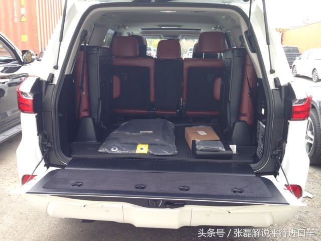 雷克萨斯全尺寸suv中规引进,雷克萨斯570suv30万左右的