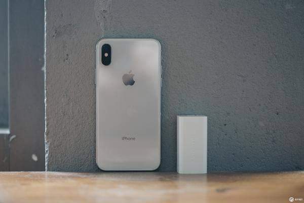 最小体积的100w充电器,最小的65w氮化镓充电器