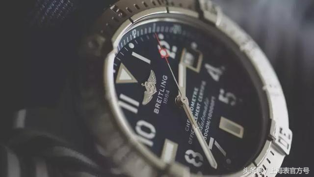 什么样材质的手表最保值,华为手表镜面是什么材质