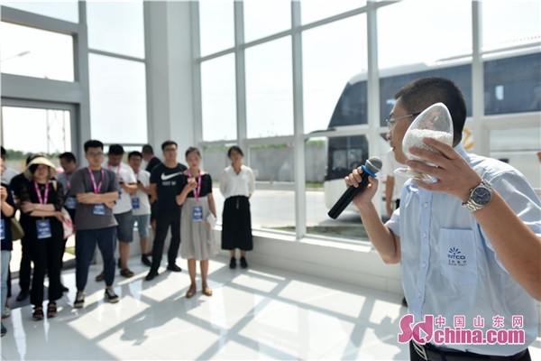 从收废品到绿色发展,变废为宝环保艺术品