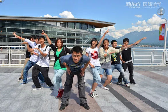 场景英语口语10句,十大场景必备英语表达