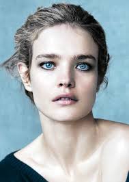 LV太子妃代言的艾格女装，为什么会卖给东莞老板周进国