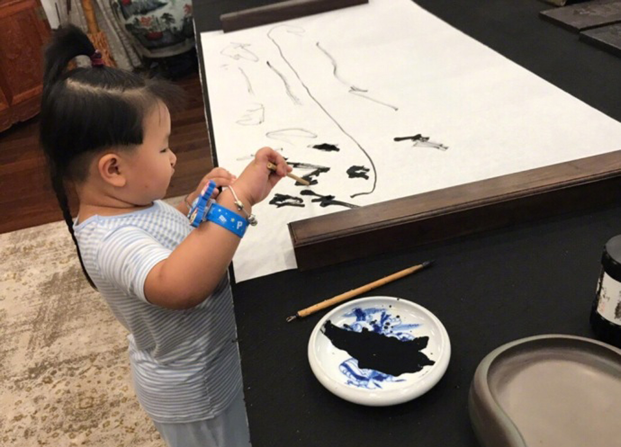 郭德纲和他儿子郭麒麟关系怎么样,郭德纲儿子郭麒麟近况