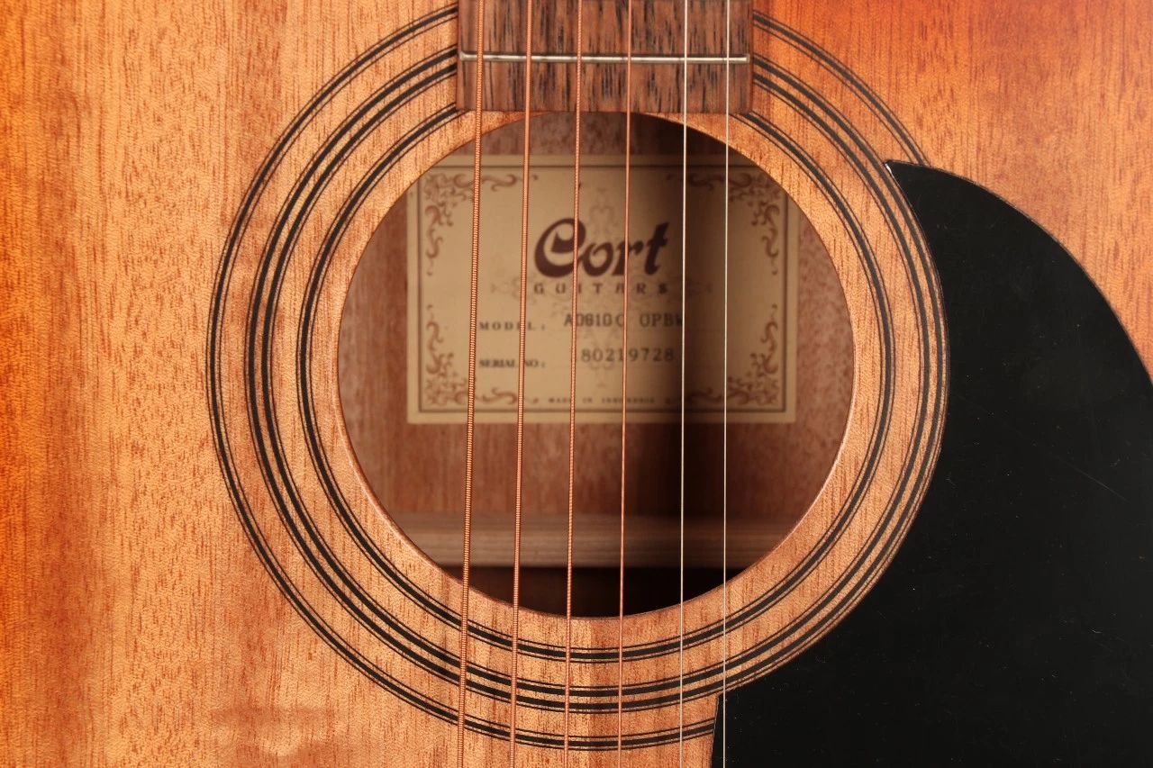 cort鑰冪壒ad810娴嬭瘎,cort鑰冪壒ad810鍏ラ棬鍚変粬