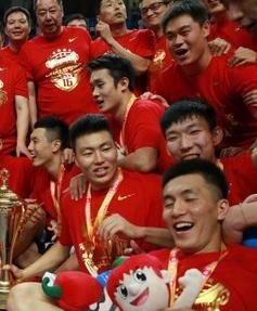 郭艾伦国家队历年高光时刻,郭艾伦生涯巅峰时刻