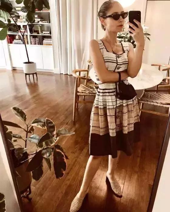 适合搭配方领的项链,一字肩和方领适合哪种项链