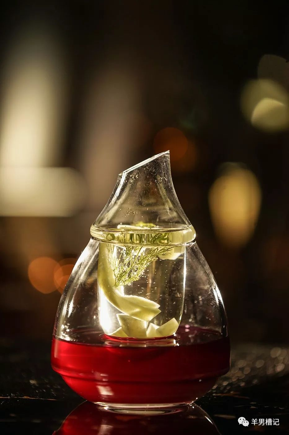 去酒吧除了点酒还需要点什么,去酒吧吧台如何点酒