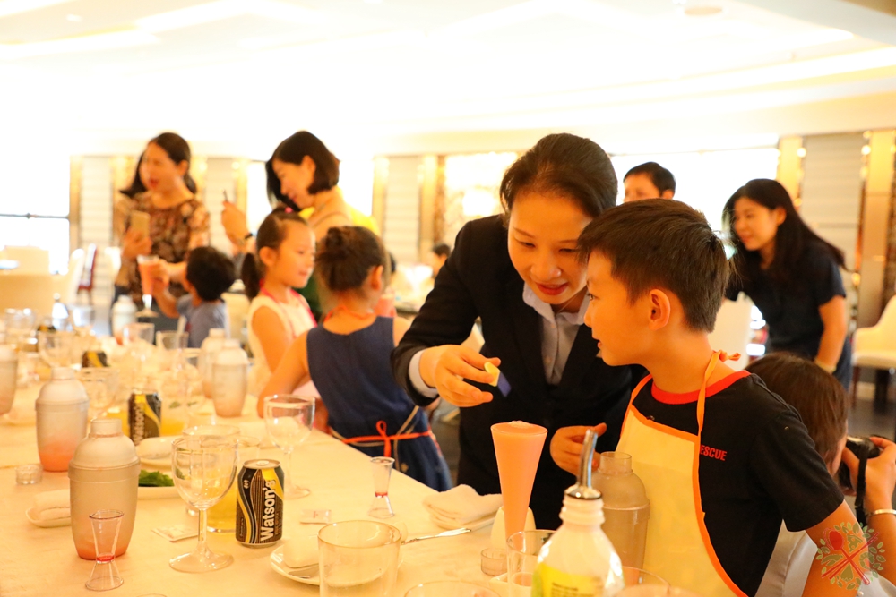 去香港囤货累觉不爱,住深圳购物最轻松