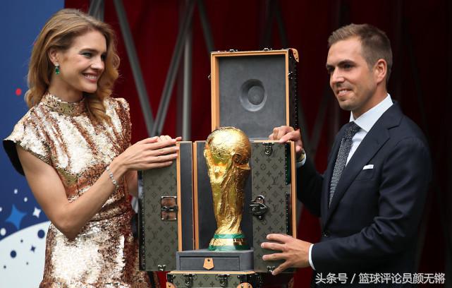 世界杯中国队红牌,天价白斩鸡